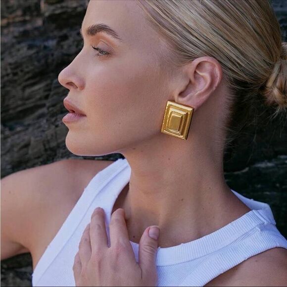 Vintage style earrings A963 - Picture 1 of 5